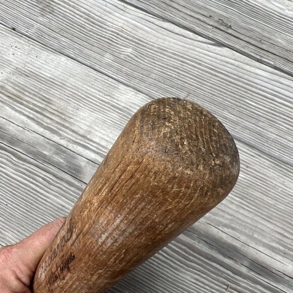 VTG Crackerjack Little League Hillerich & Bradsby Co. 02 Baseball Wood Bat 27" - Picture 6 of 15